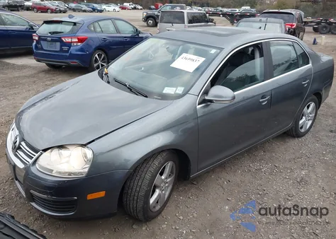 2008 Volkswagen Jetta Se/Sel z USA, uszkodzony, nr VIN 3VWRZ71K18M094708